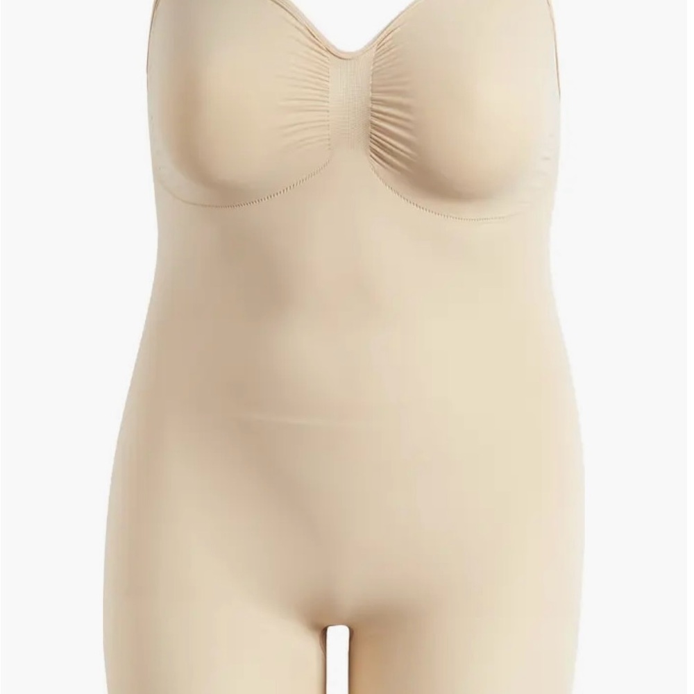 SKIMS Seamless Sculpt Mid Thigh Bodysuit